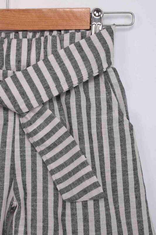 Girl Stripped Linen Shorts 111 | Black - Thumbnail