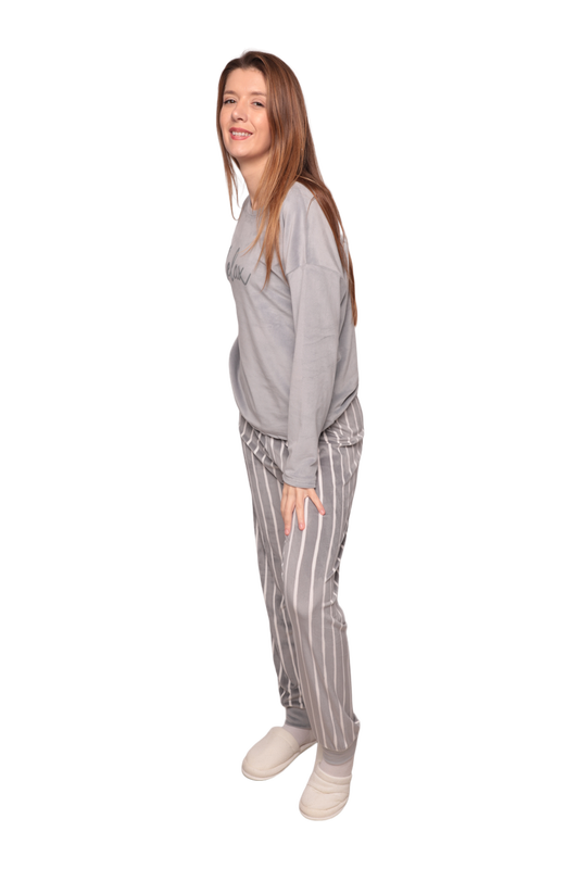 Kadın Kadife Pijama Takımı 13301-8 | Gri - Thumbnail